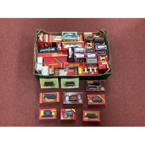 369 - Approximately Forty Boxed '00' Gauge Wagons, by Hornby, Mainline, Dapol, Bachmann and others, includ... 
