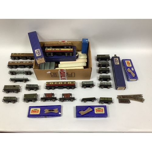 450 - A Collection of Hornby-Dublo '00' Gauge Three-Rail Rolling Stock, including approximately seventeen ... 