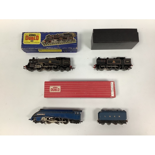 462 - Three Hornby-Dublo three-rail locomotives: a 
