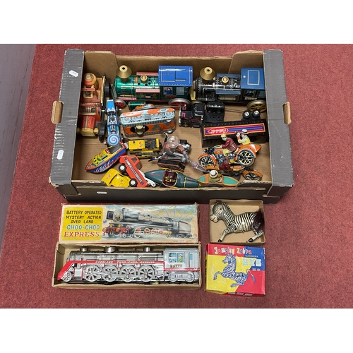 549 - A quantity of modern tinplate, pressed steel toys and model vehicles by Trademark Modern Toys, Tonka... 