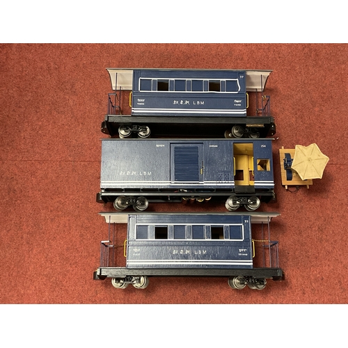 579 - Three 16mm scale (1:19) narrow gauge bogie coaches, scratch/kit built in the style of the Darjeeling... 