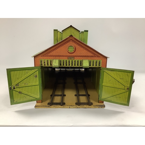 675 - A Pre-War Hornby 'O' Gauge No 2 Clockwork Engine Shed, with vents, appears complete, playworn, unbox... 