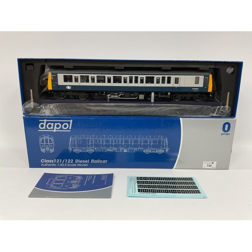 732 - A Boxed Dapol '0' Gauge Class 122 Single Unit Railcar 