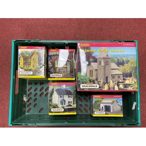421 - Five Hornby Skaledale OO scale lineside buildings to include St James' Parish Church, Signal Box. Al... 