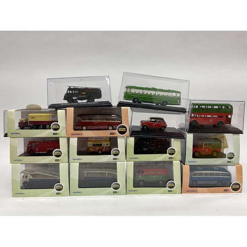 559 - Fourteen 1:43 / 1:76 Scale Diecast Model Vehicles and Hot Dog Stand by Oxford, Including #76WFL002 W... 