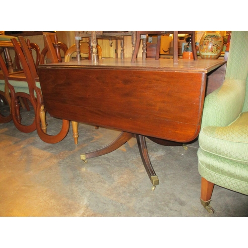 779 - Mahogany Drop Leaf Dining Table on Central Pillar