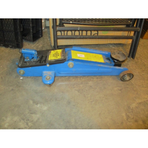 816 - 2 Tonne Hydraulic Trolley Jack