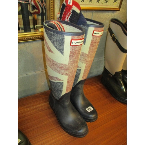 Hunters wellies hot sale size 4