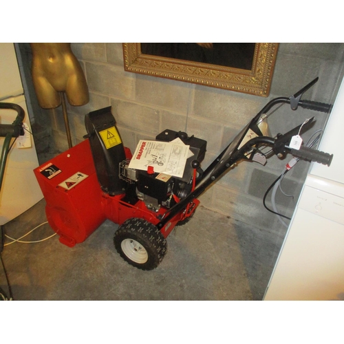 755 - Snapper 7/24 Snow Thrower