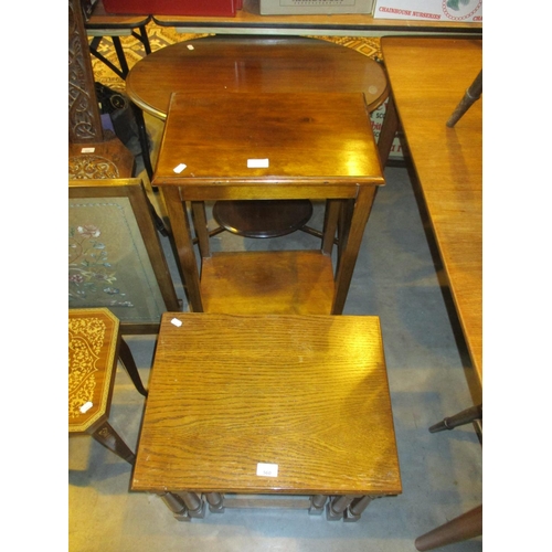 560 - Oak Nest of 3 Tables and 2 Occasional Tables