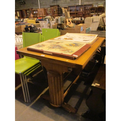 564 - 1930's Oak Extending Dining Table