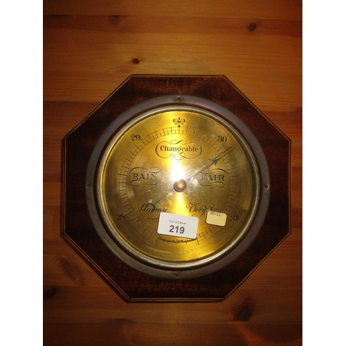 219 - Lennie & Thomson Dundee Aneroid Barometer