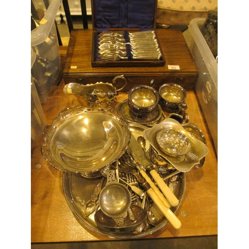 272 - Case of Fish Cutlery, Canteen of Odd Cutlery and Silver Plated Items