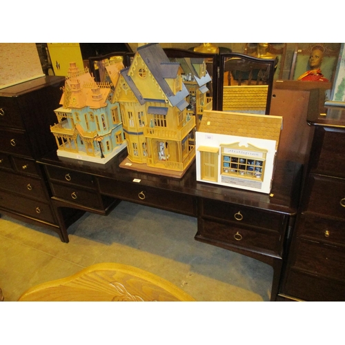 640 - Stag Minstrel 5 Drawer Dressing Table, 152cm