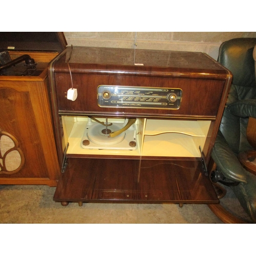 661 - Ferguson Radiogram