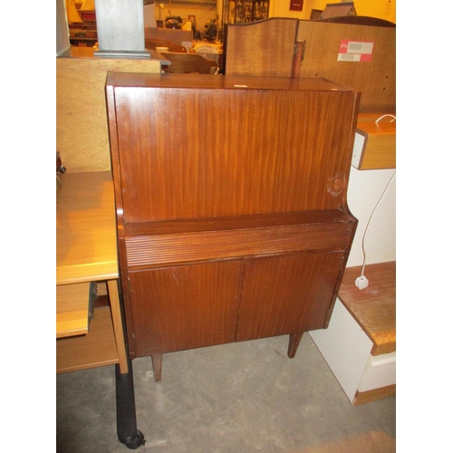 689 - Mid 20th Century Mahogany Bureau