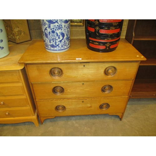 540 - Oak Chest of 3 Drawers, 91cm