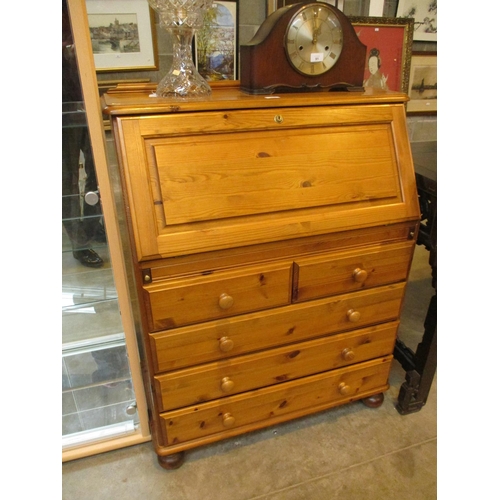 544 - Victoria Pine Bureau, 86cm