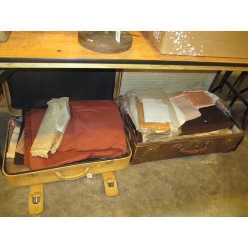 186 - Case and Trunk of Linen