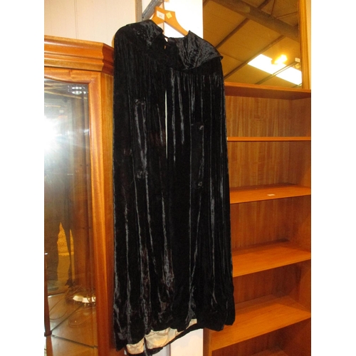 271 - Velvet Cape