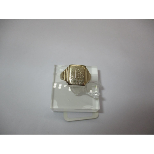 370 - 9ct Gold Signet Ring, 3.8g, Size O