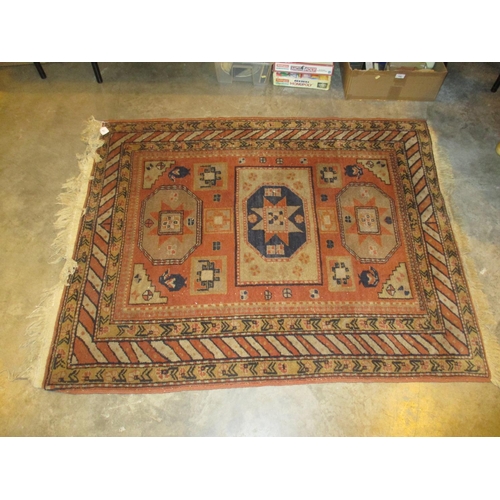 471 - Persian Wool Star Centre Rug, 140x112cm