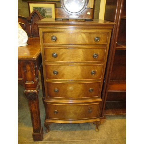 671 - Reprodux Mahogany Bowfront Chest of 5 Drawers, 51cm