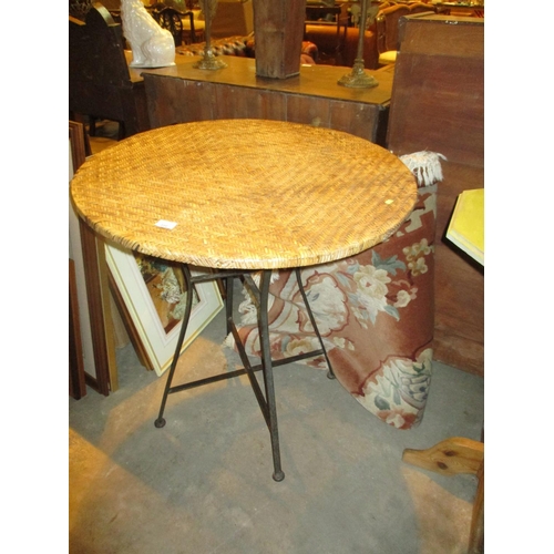 686 - Wicker Top Cafe Style Table and a Chinese Rug