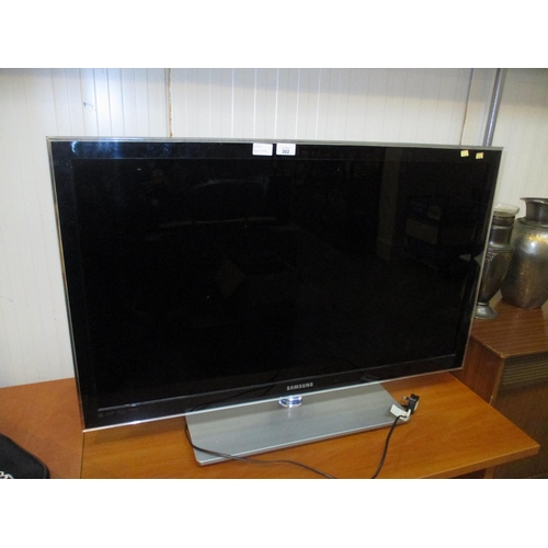 302 - Samsung 40in TV with Remote