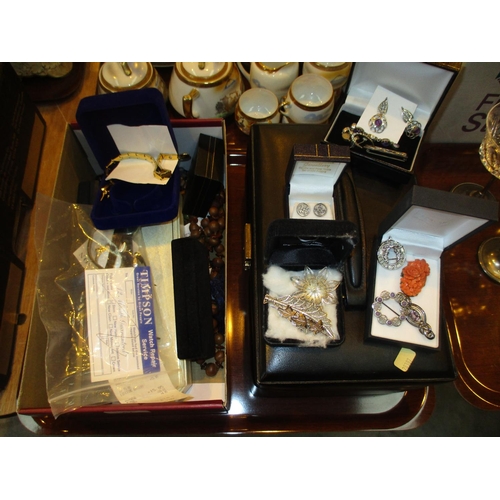 67 - Collection of Silver and Other Jewellery