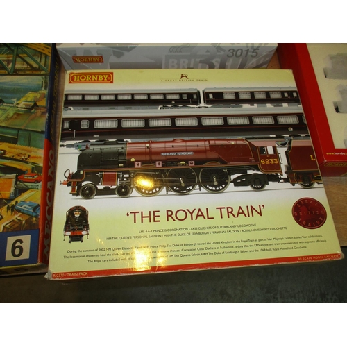 R2370 Hornby The Royal Train Coaches