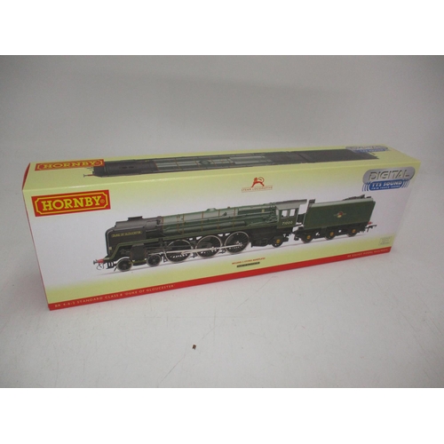 159 - R3244TTS Hornby BR 4-6-2 Duke of Gloucester 71000 with Sound