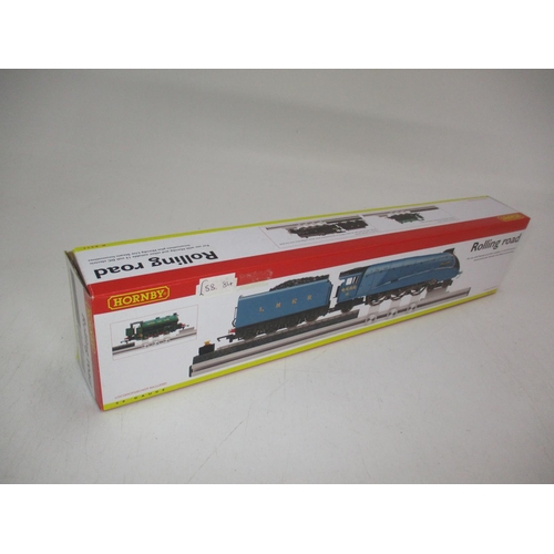 258 - R8211 Hornby Rolling Road