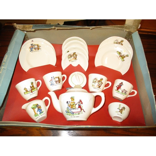 372 - Yogi Bear and Friends Toy Tea Set