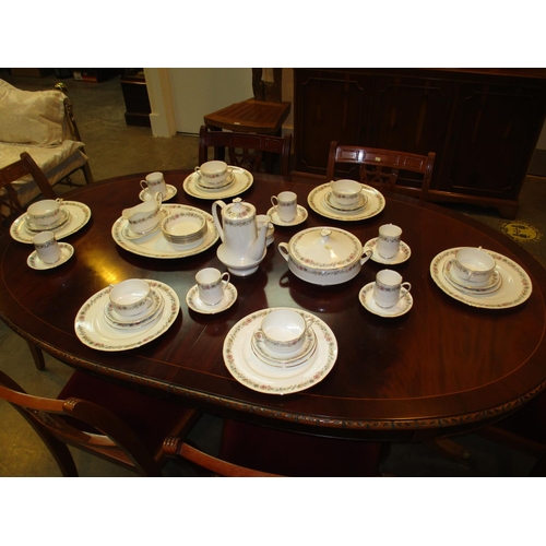 438 - Paragon Belinda 49 Piece Dinner Service