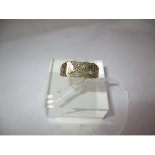 583 - 9ct Gold Gents Ring, 2.8g, Size P