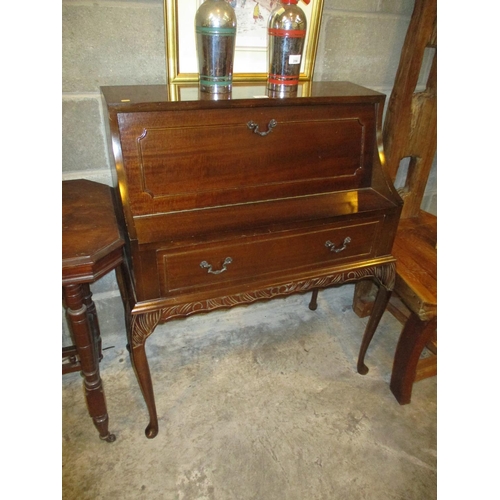 791 - Reproduction Mahogany Bureau, 76cm