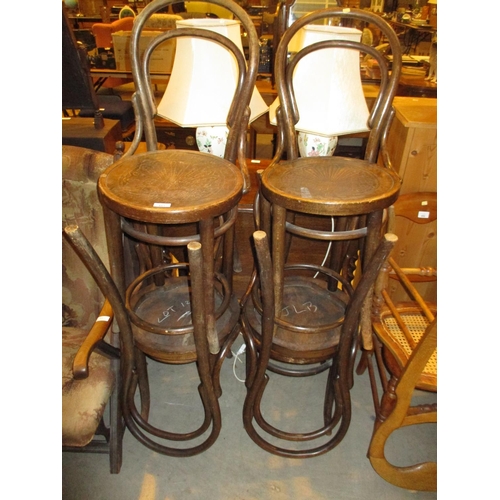 483 - Set of 6 Bentwood Chairs