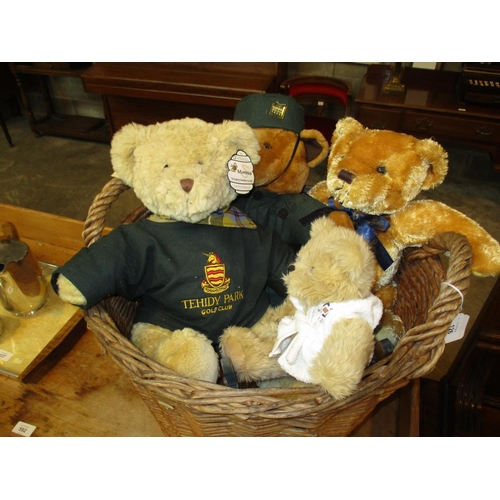 126 - Basket of Teddy Bears