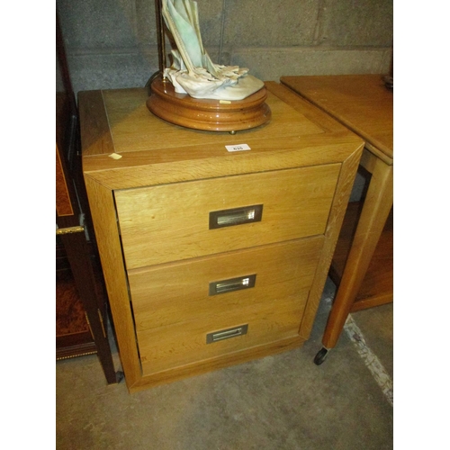 635 - Modern Oak Bedside Cabinet, 47cm