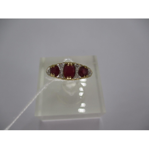 292 - 9ct Gold Red and White Stone Ring, 3.1g, Size L