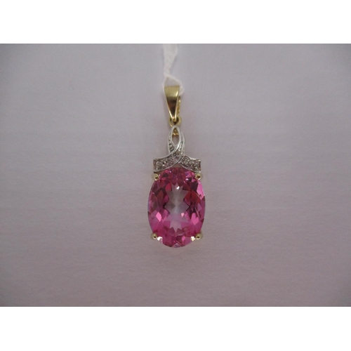 302 - 9ct Gold Pink and White Stone Pendant, 2.8g