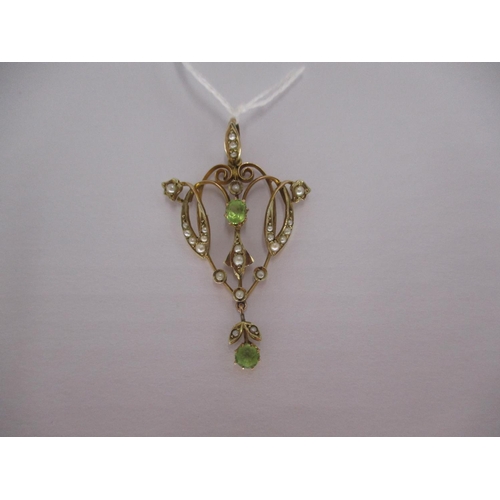 303 - Art Nouveau 9ct Gold Pearl and Peridot Pendant, 3.2g