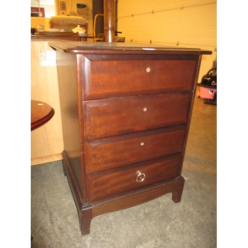 565 - Stag Minstrel Chest of 4 Drawers, 53cm