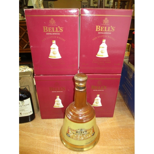 64 - Four Bells Christmas 2000 Whiskies and Another