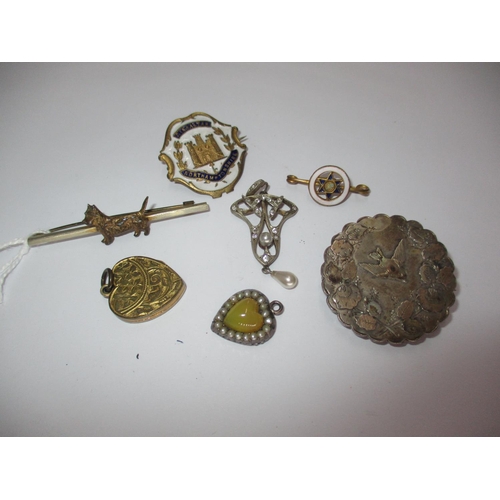 471 - Four Brooches and 3 Pendants