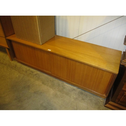 656 - Mid 20th Century Teak Low Sliding Door Cabinet