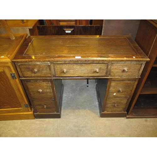 691 - Oak Double Pedestal Desk, 98x43cm