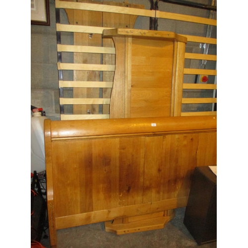 806 - Modern Oak 5ft Bedstead