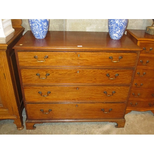 814 - George III Mahogany Chest of 4 Drawers, 110cm